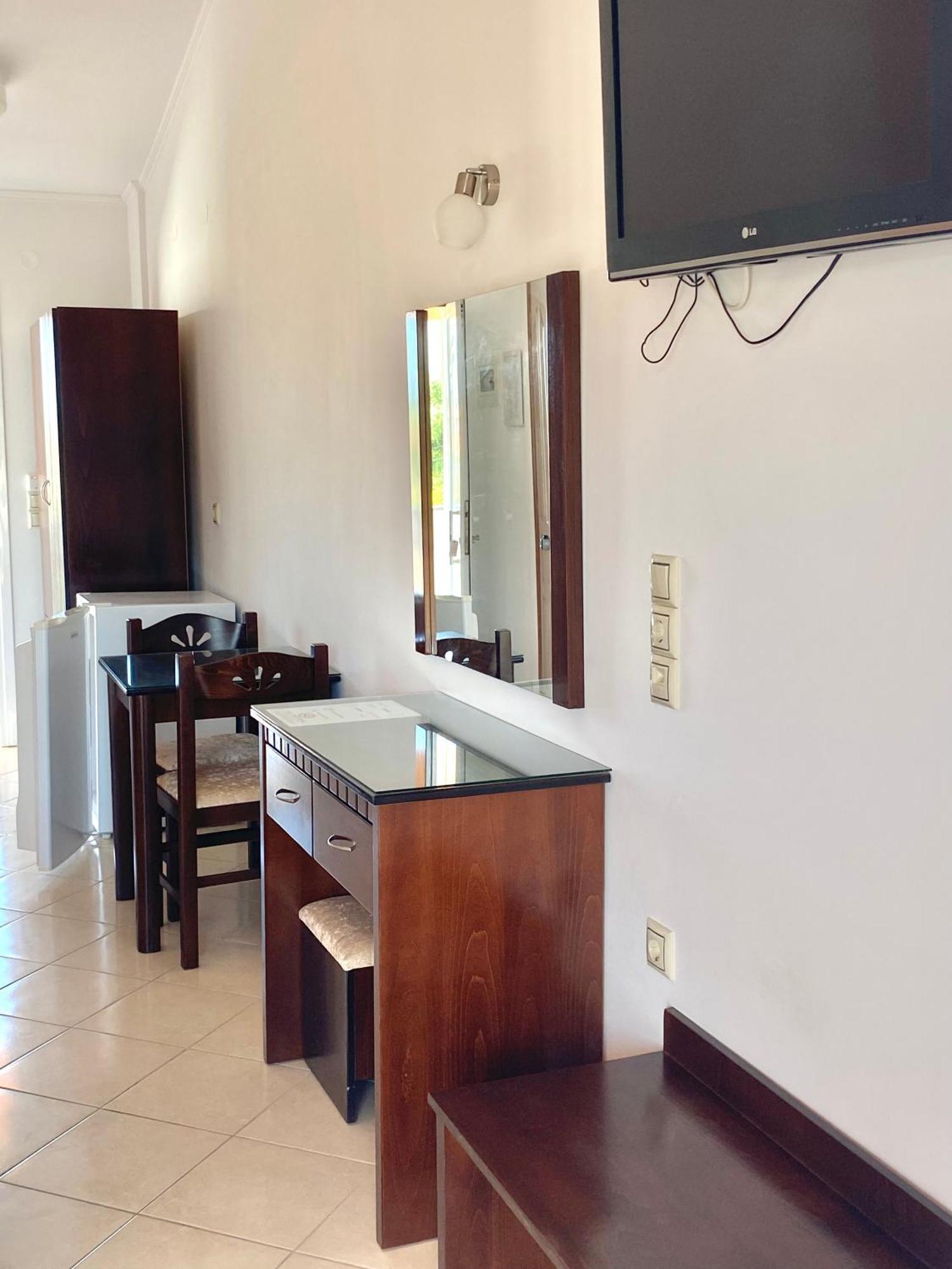 Hotel Alexandros Ammoudia Extérieur photo