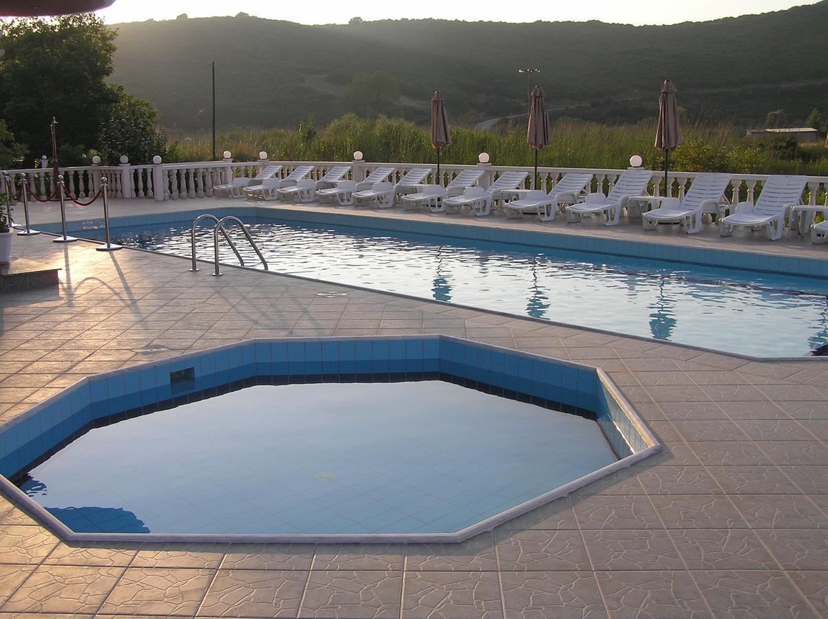 Hotel Alexandros Ammoudia Extérieur photo